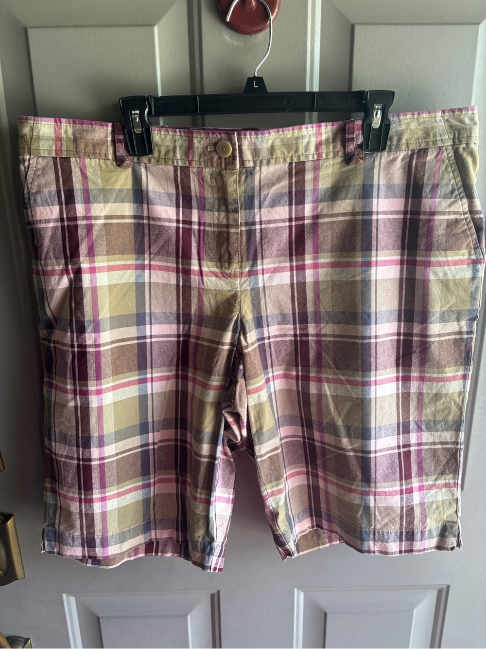Women’s Plaid Cotton Shorts - Purple & Tan size 18 Liz & Co.
